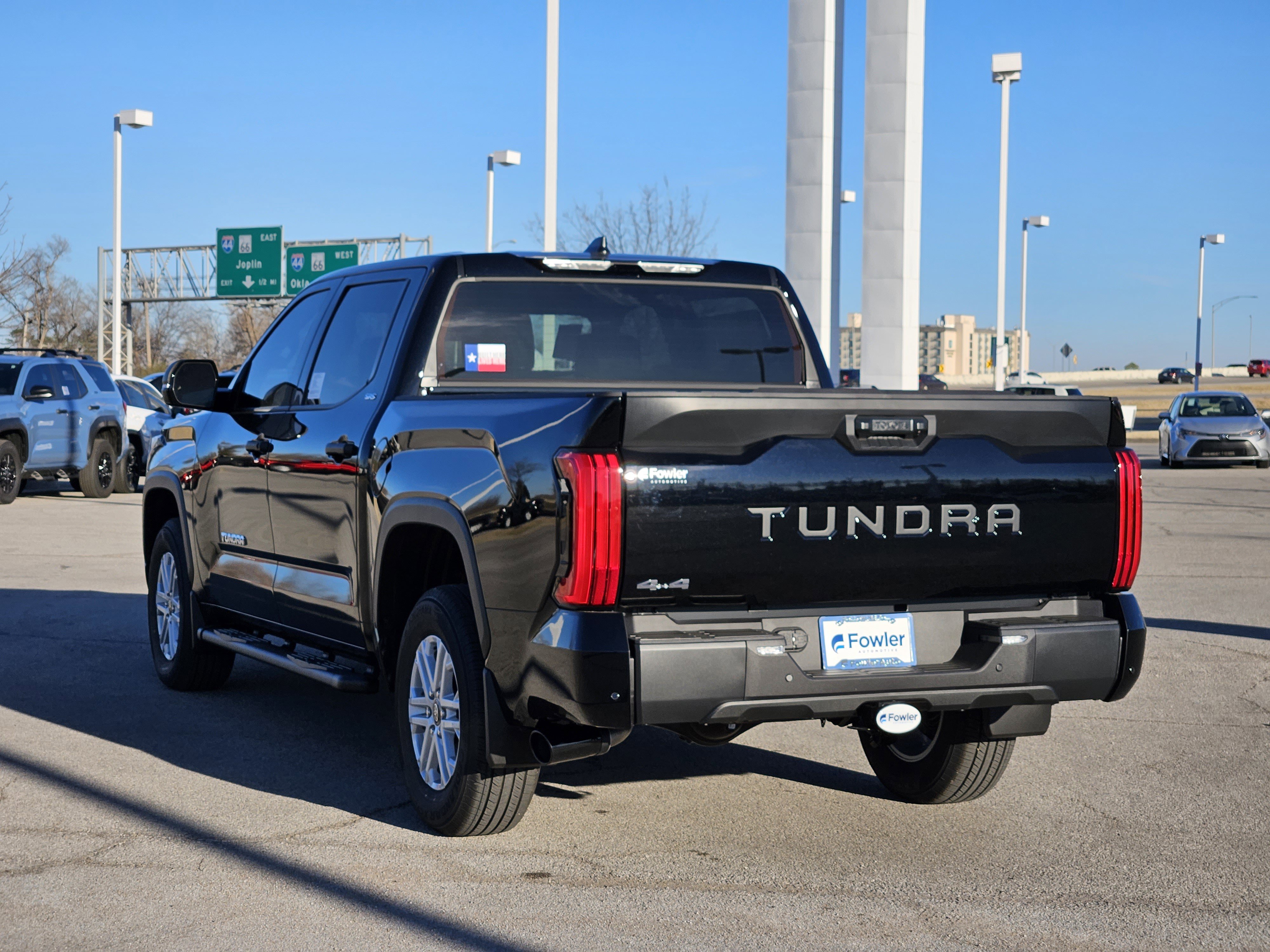 New 2026 Toyota Tundra SR5 w/ SR5 Convenience Package image 3