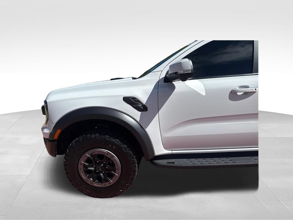 Certified 2025 Ford Ranger Raptor AWD/4WD image 35