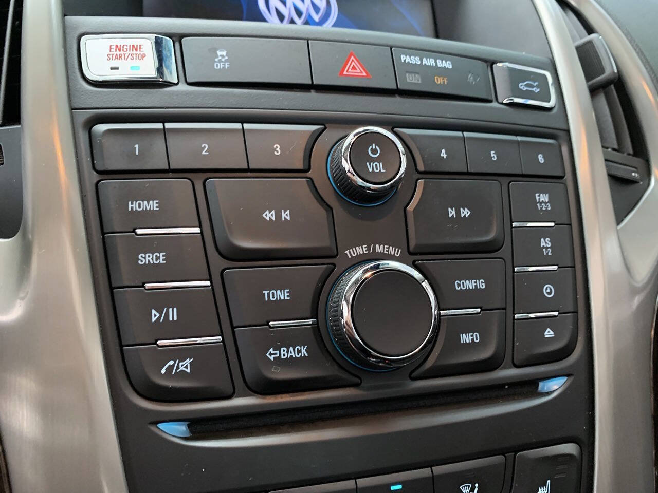 Used 2013 Buick Verano Premium FWD image 18