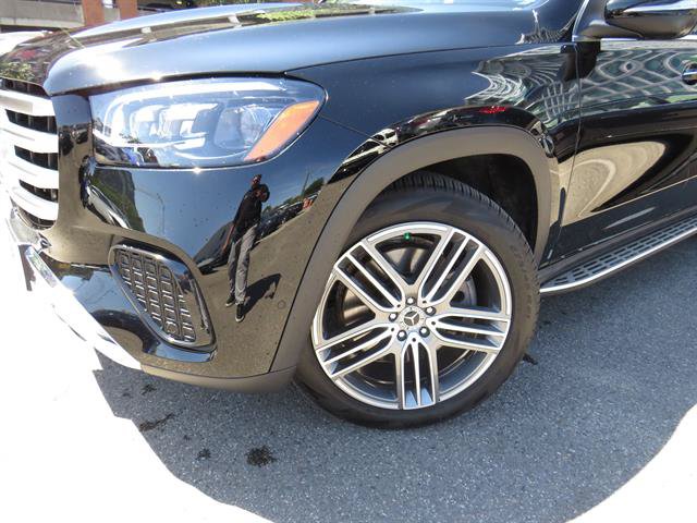 Used 2026 Mercedes-Benz GLS 450 4MATIC image 23