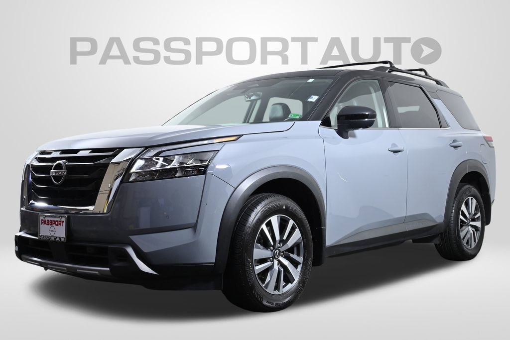 Certified 2024 Nissan Pathfinder SL