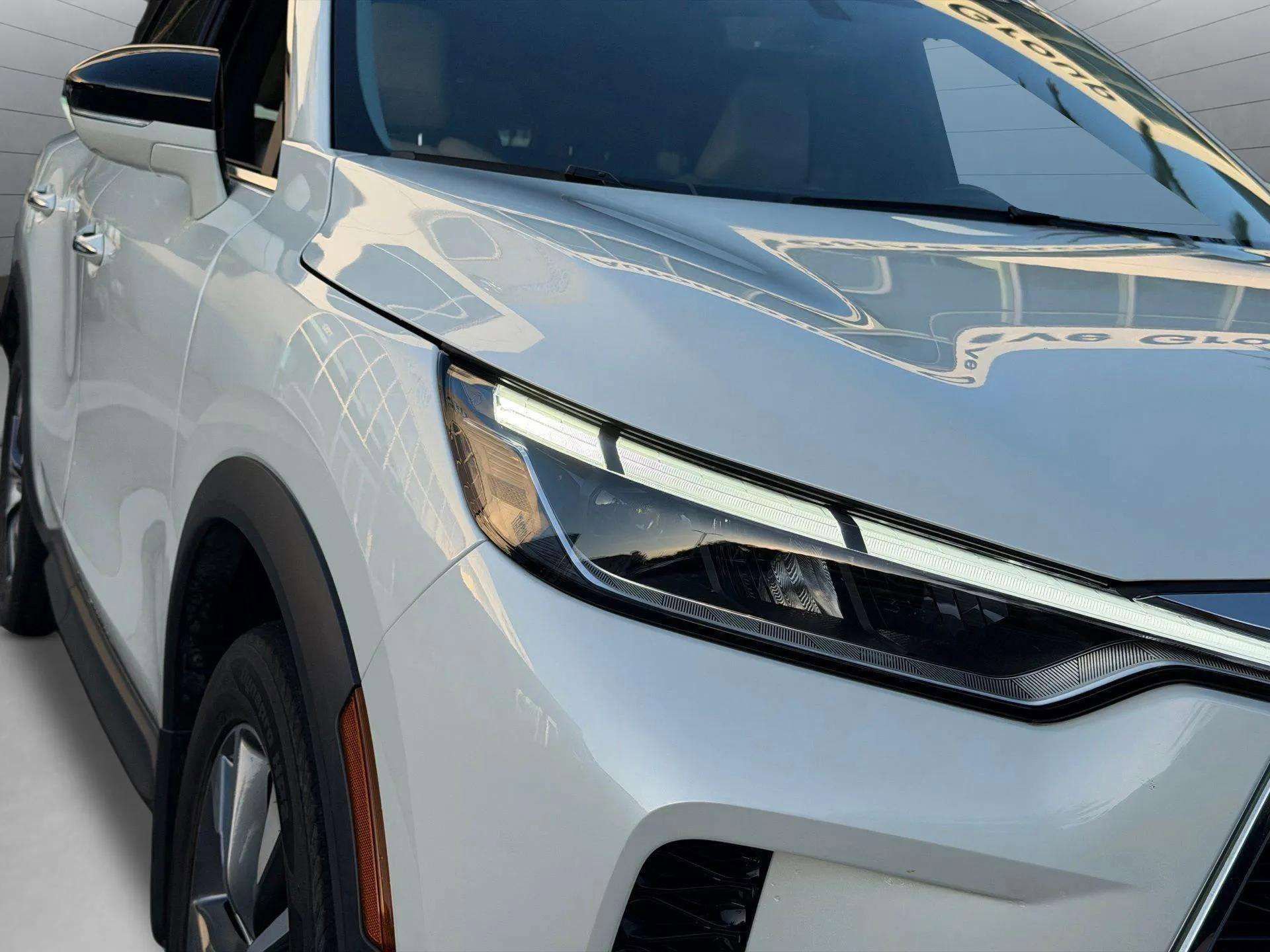 Used 2023 INFINITI QX60 Luxe w/ Cargo Package image 47