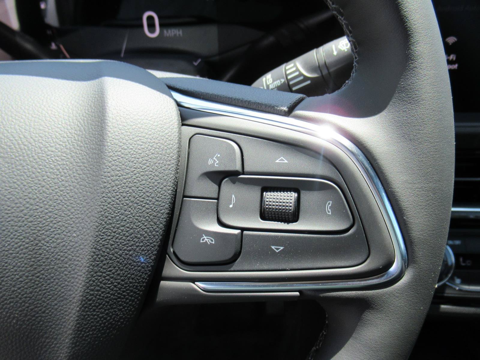 New 2026 Buick Envista Sport Touring w/ Convenience I Package FWD image 23