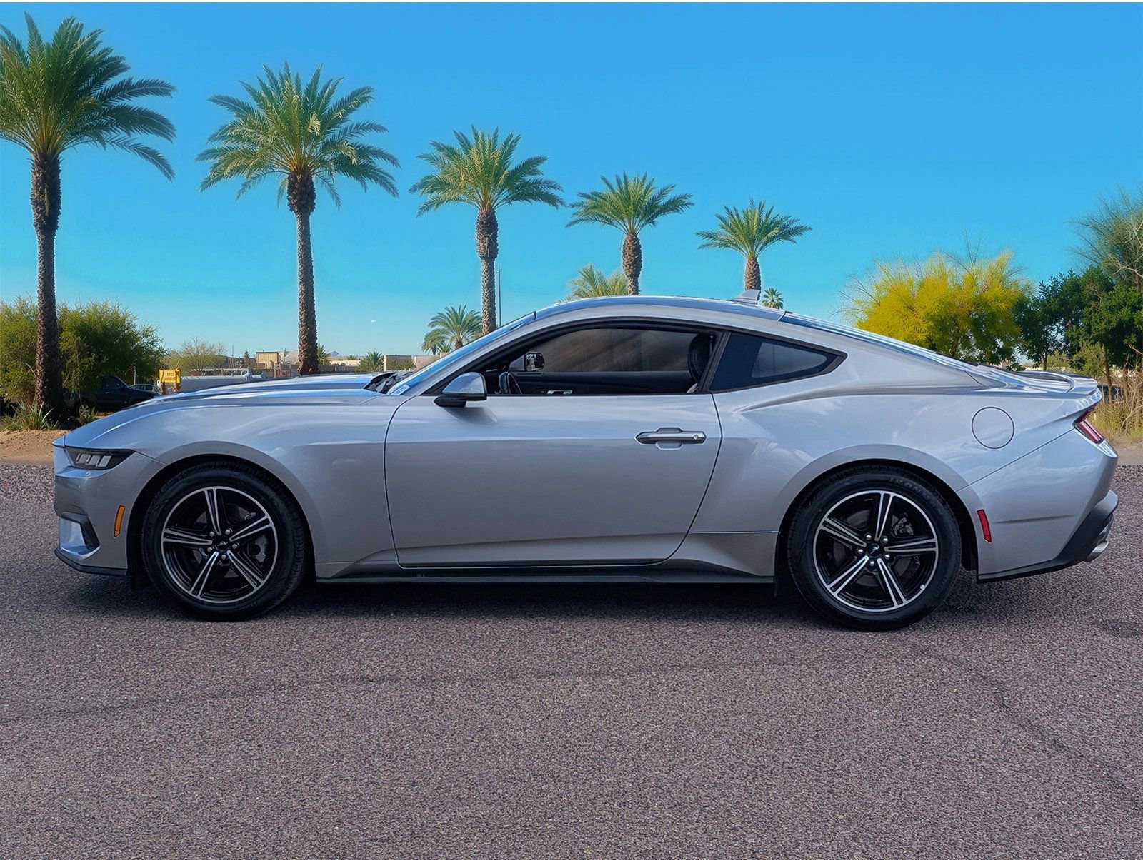 Certified 2024 Ford Mustang Premium image 2