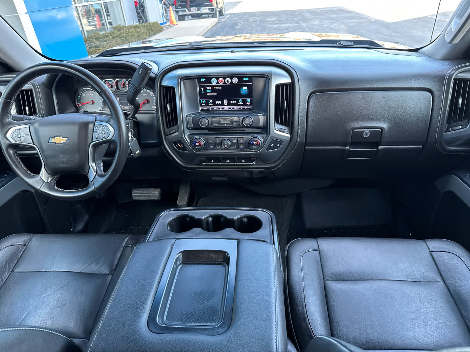 Used 2017 Chevrolet Silverado 1500 LTZ Z71 image 6