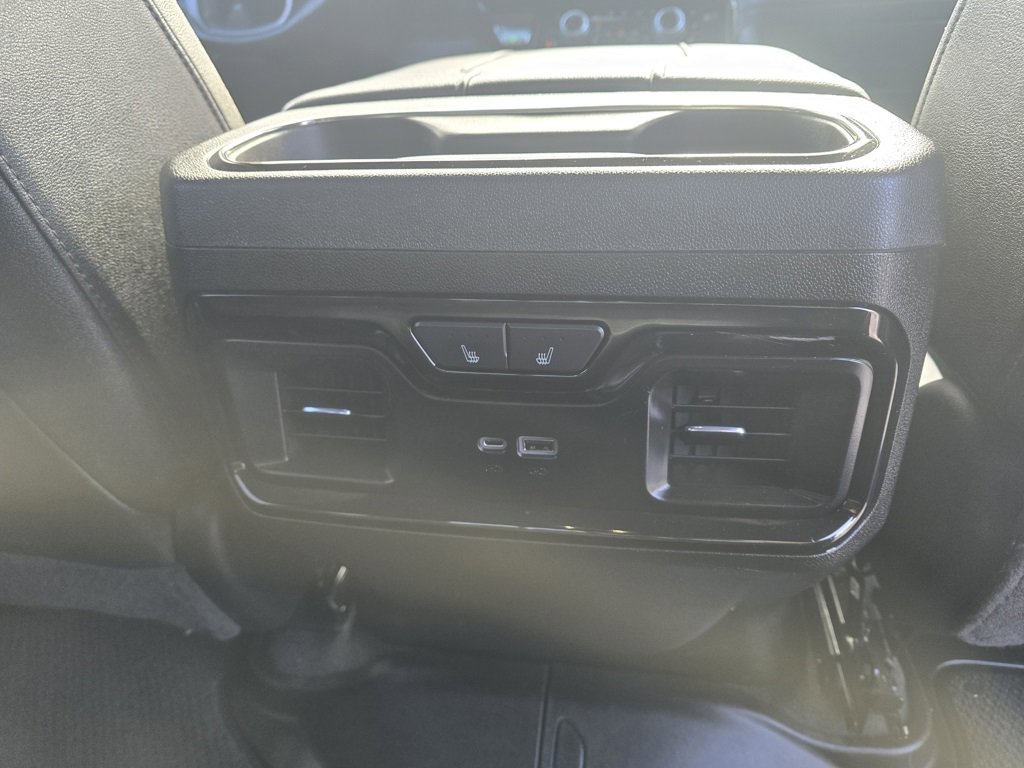 Used 2024 GMC Sierra 1500 AT4 w/ AT4 Premium Package image 14