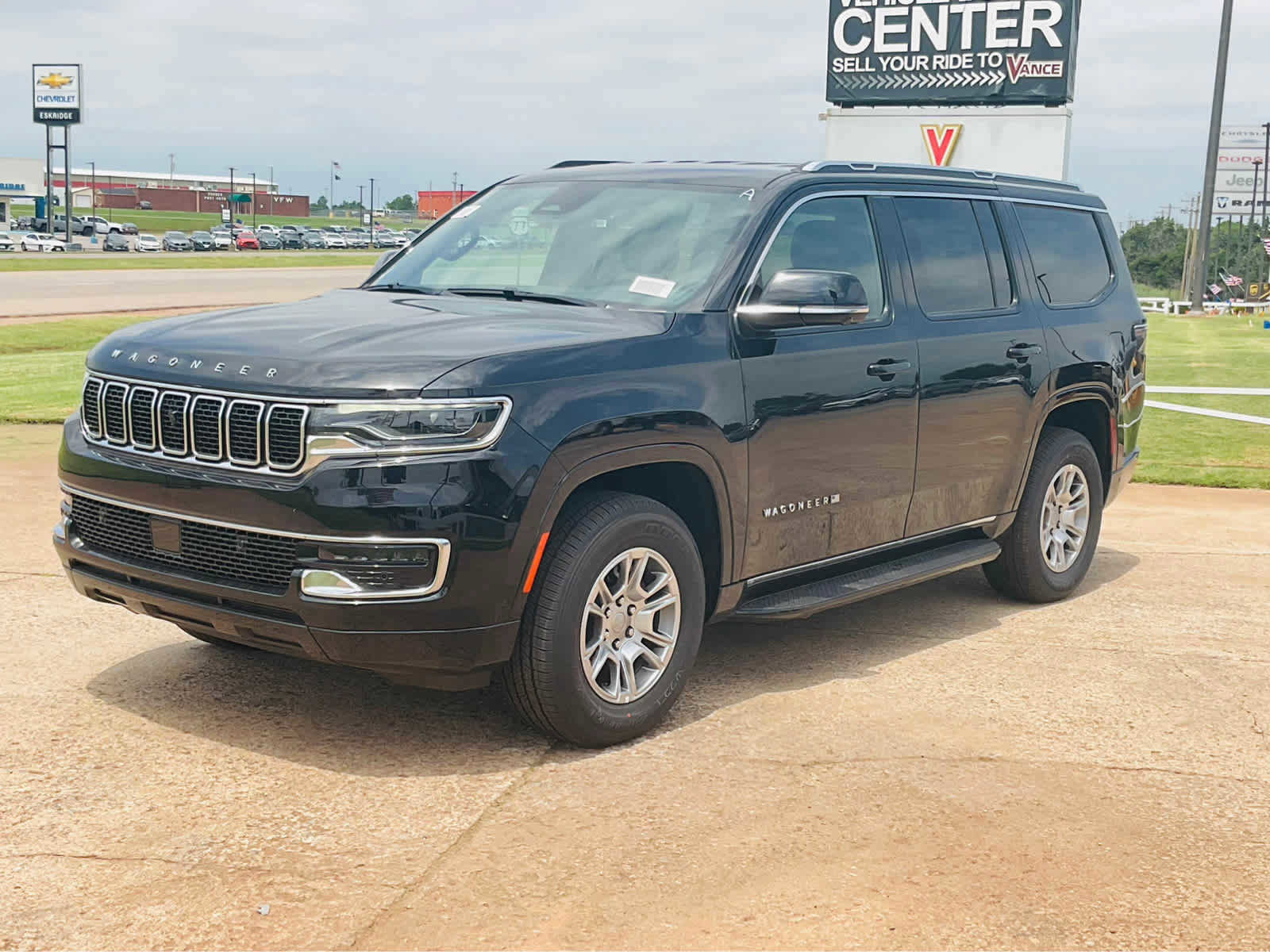 New 2024 Jeep Wagoneer 4WD w/ Convenience Group I image 3