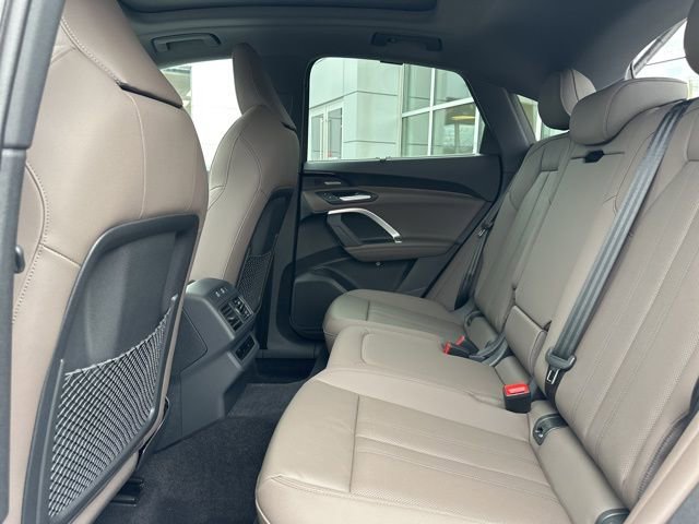 New 2025 Audi Q5 Premium Plus image 13