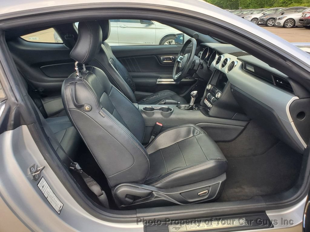 Used 2016 Ford Mustang Premium RWD image 24