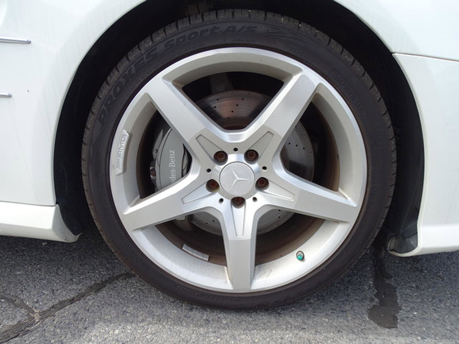 Used 2013 Mercedes-Benz SL 550 image 8