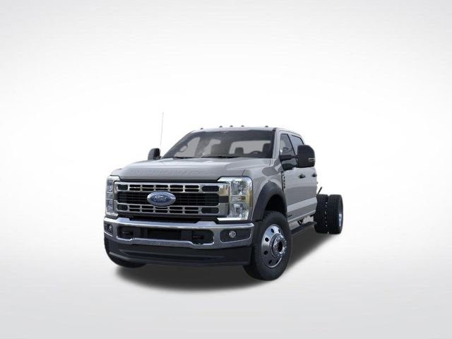 New 2026 Ford F450 XLT w/ XLT Value Package AWD/4WD image 1