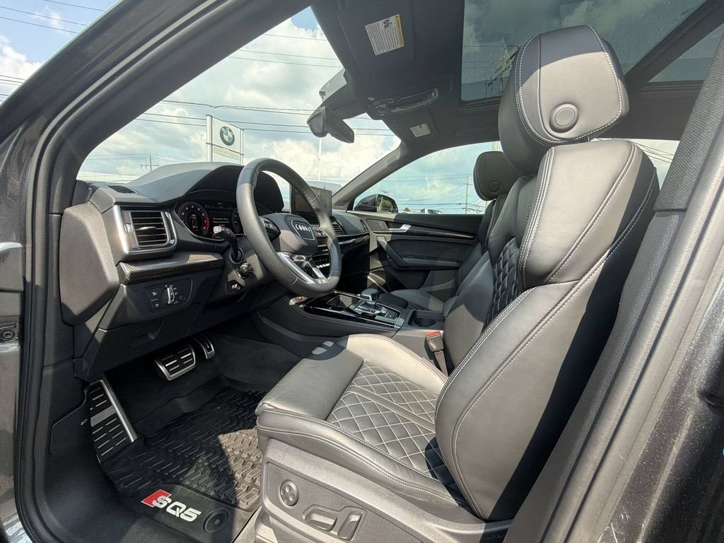 Used 2023 Audi SQ5 Premium Plus w/ Premium Plus Package AWD/4WD image 10