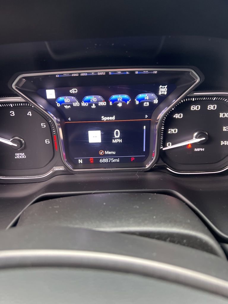 Used 2021 GMC Yukon AT4 w/ AT4 Premium Plus Package image 17