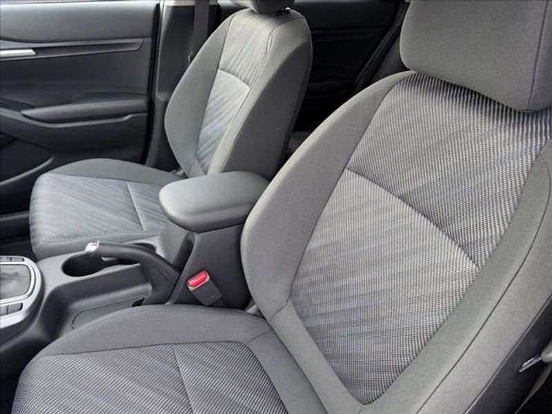 New 2026 Kia Seltos LX image 11