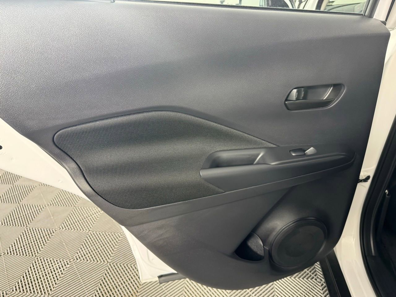 Used 2024 Nissan Kicks S image 20