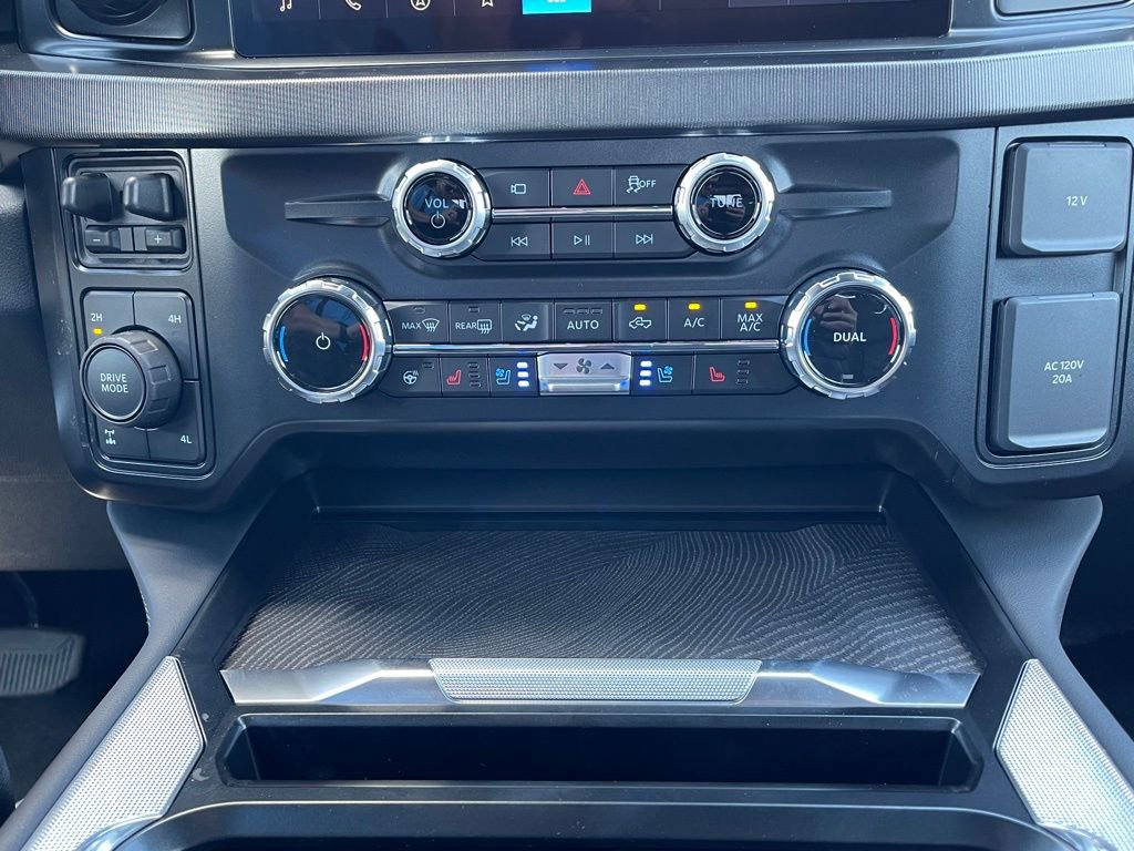 New 2025 Ford F250 Platinum image 12