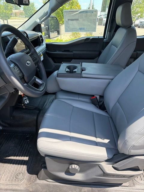 New 2026 Ford F250 XL w/ XL Chrome Package AWD/4WD image 21