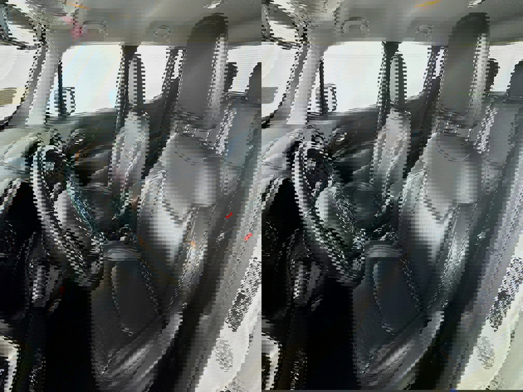 Used 2021 Jeep Renegade Limited image 14