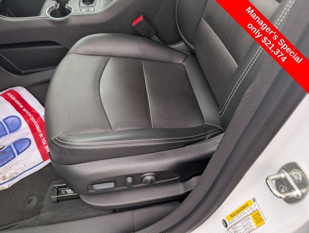 Used 2022 GMC Terrain SLT FWD image 22