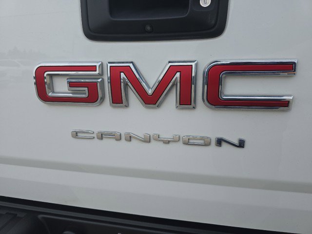 Used 2022 GMC Canyon Elevation Standard image 15