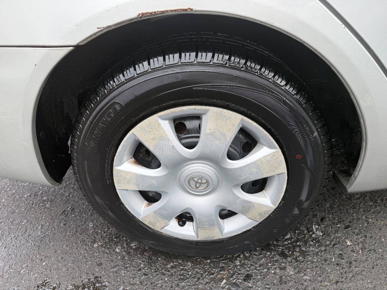 Used 2002 Toyota Camry LE FWD image 8