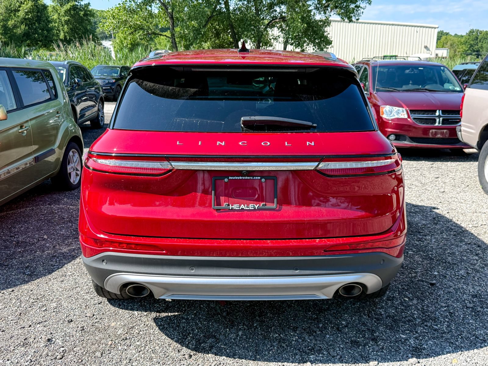 Used 2023 Lincoln Corsair Reserve w/ Rear Removable Package Tray AWD/4WD image 5