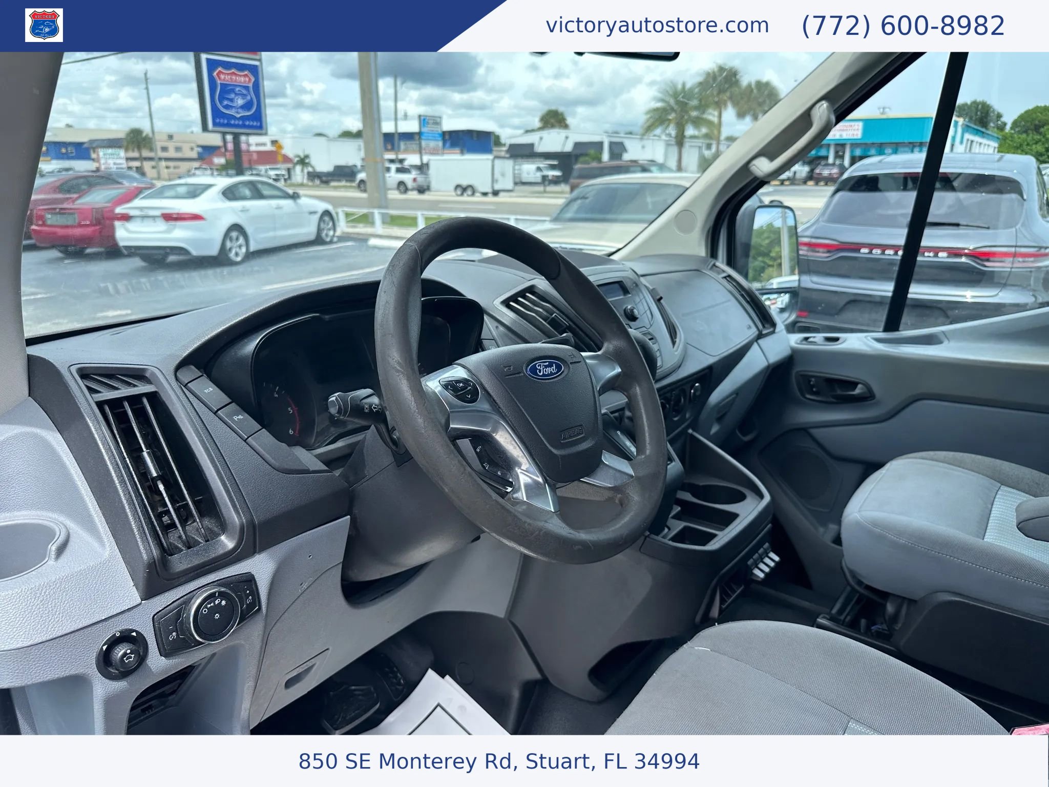 Used 2017 Ford Transit 350 XL RWD image 23