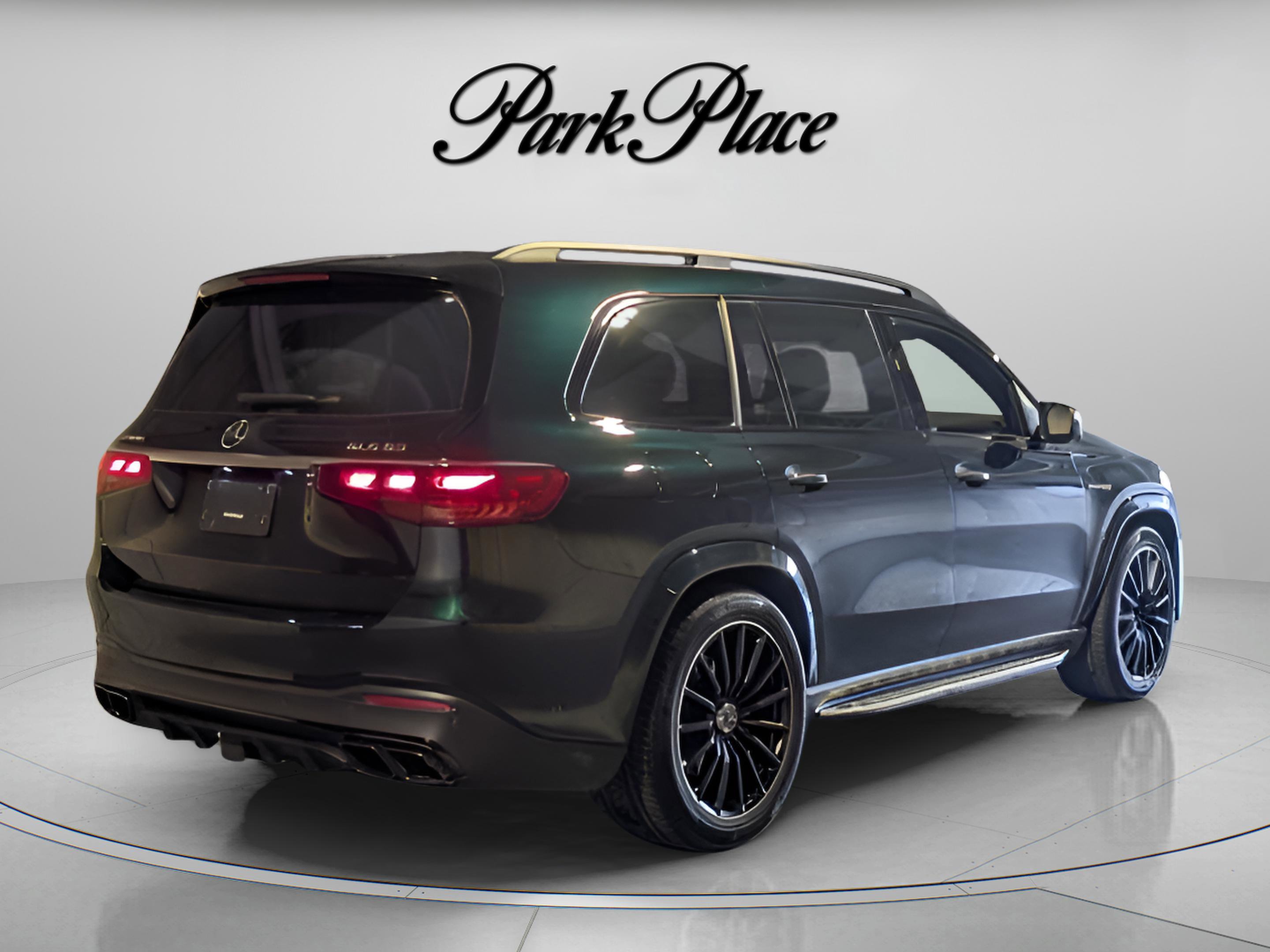 Used 2024 Mercedes-Benz GLS 63 AMG 4MATIC image 5