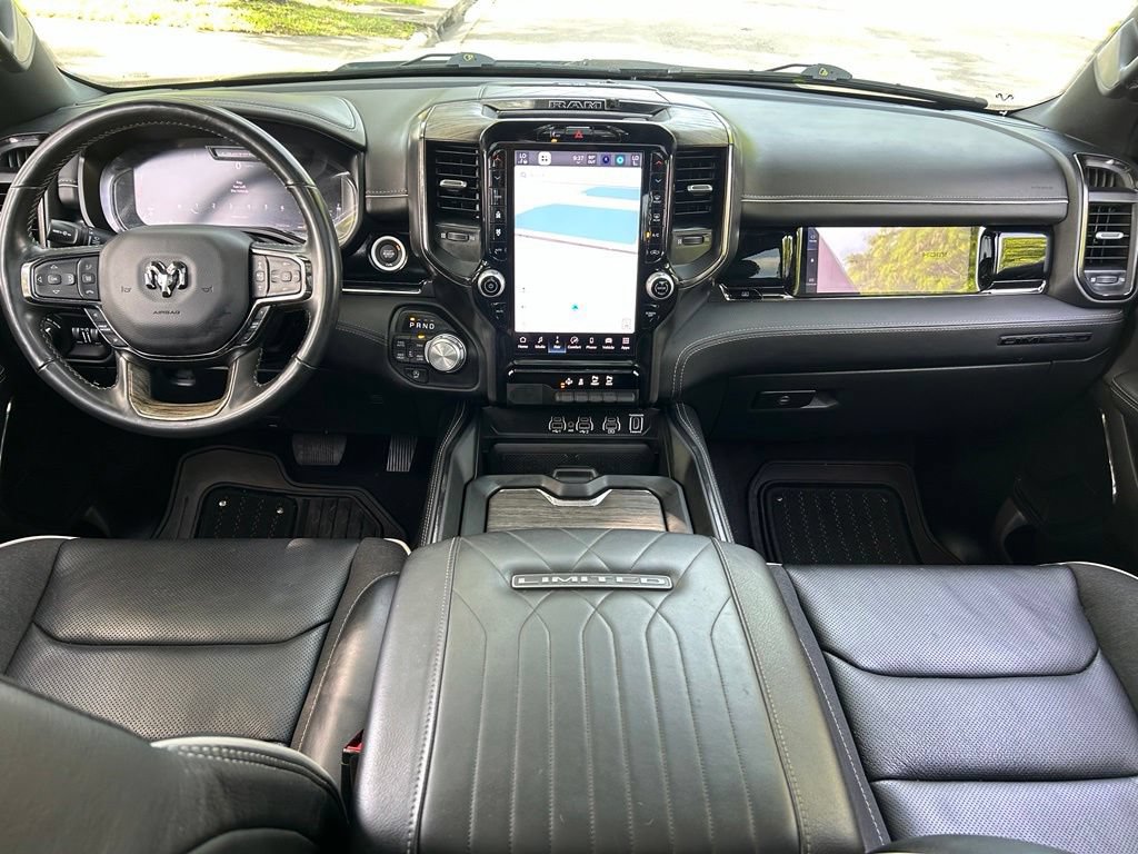 Used 2025 RAM 1500 Limited AWD/4WD image 12