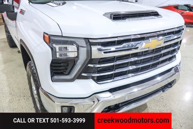 Used 2024 Chevrolet Silverado 2500 LTZ w/ LTZ Convenience Package image 26