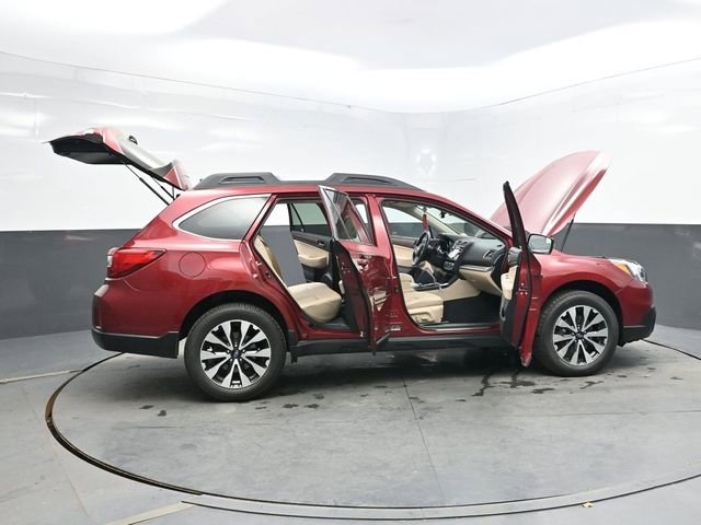 Used 2017 Subaru Outback 2.5i Limited AWD/4WD image 41