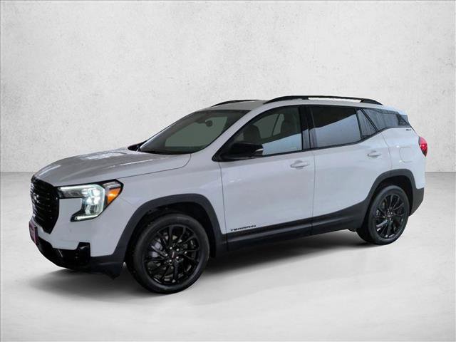 Used 2024 GMC Terrain SLT w/ Infotainment Package II AWD/4WD image 4
