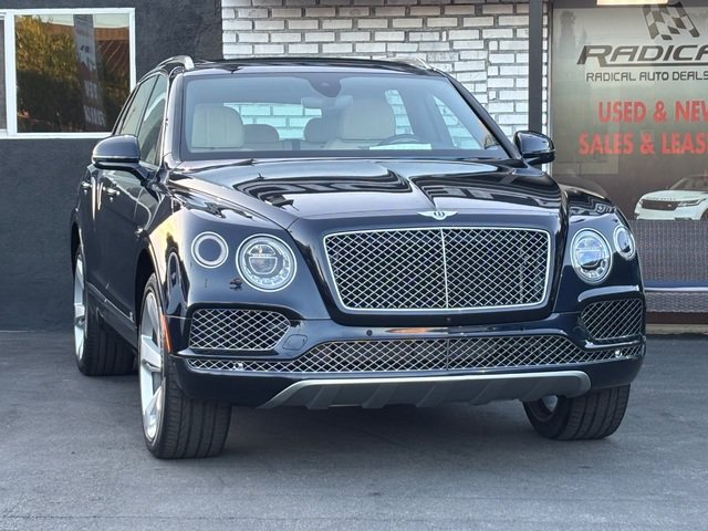 Used 2019 Bentley Bentayga AWD/4WD image 4