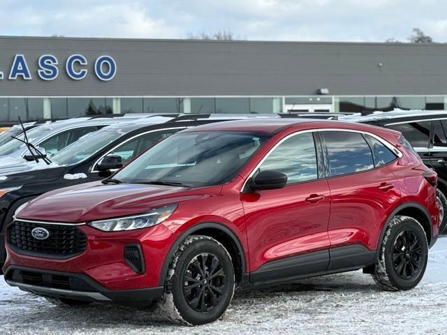 Certified 2023 Ford Escape Active image 32