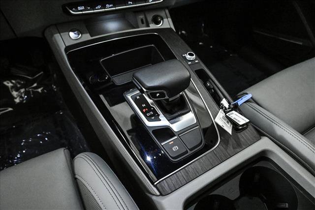 Certified 2024 Audi Q5 e Premium Plus w/ Premium Plus Package image 13