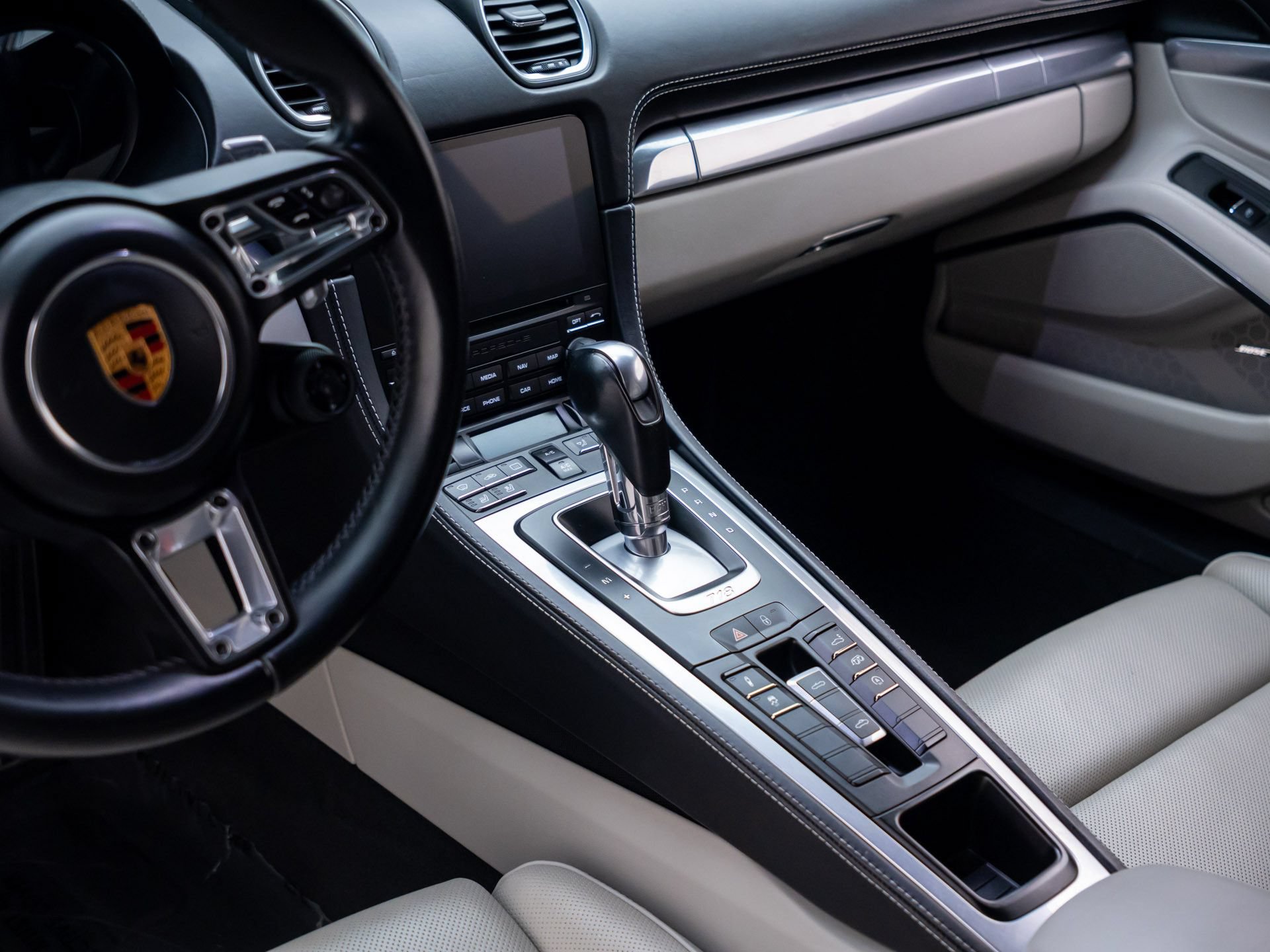 Used 2019 Porsche 718 Boxster GTS RWD image 13