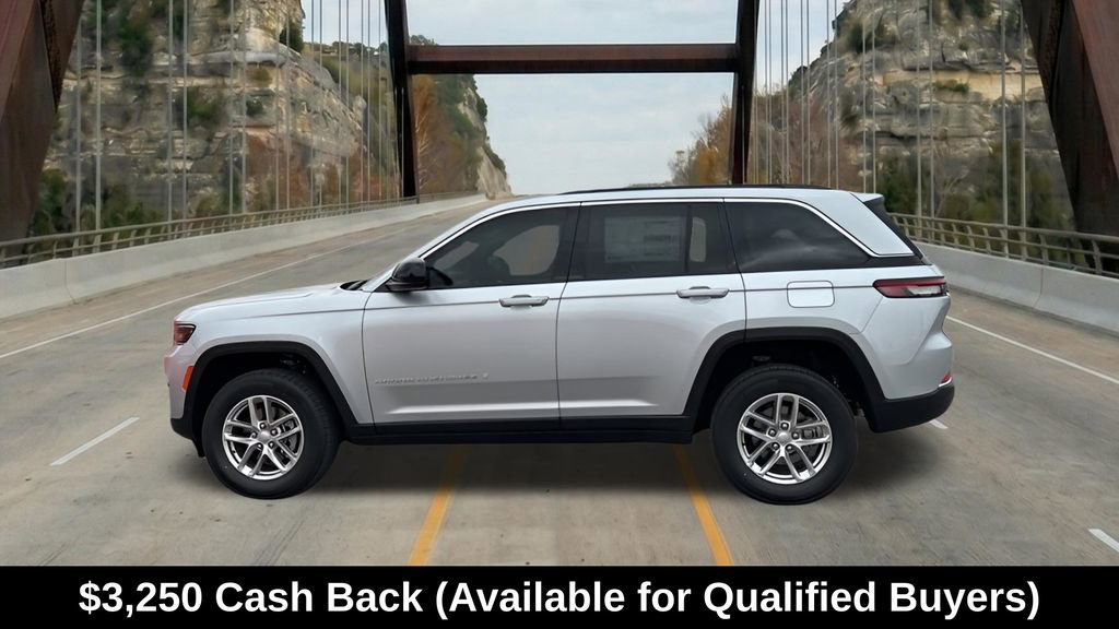 New 2025 Jeep Grand Cherokee Laredo X w/ Luxury Tech Group I RWD image 5