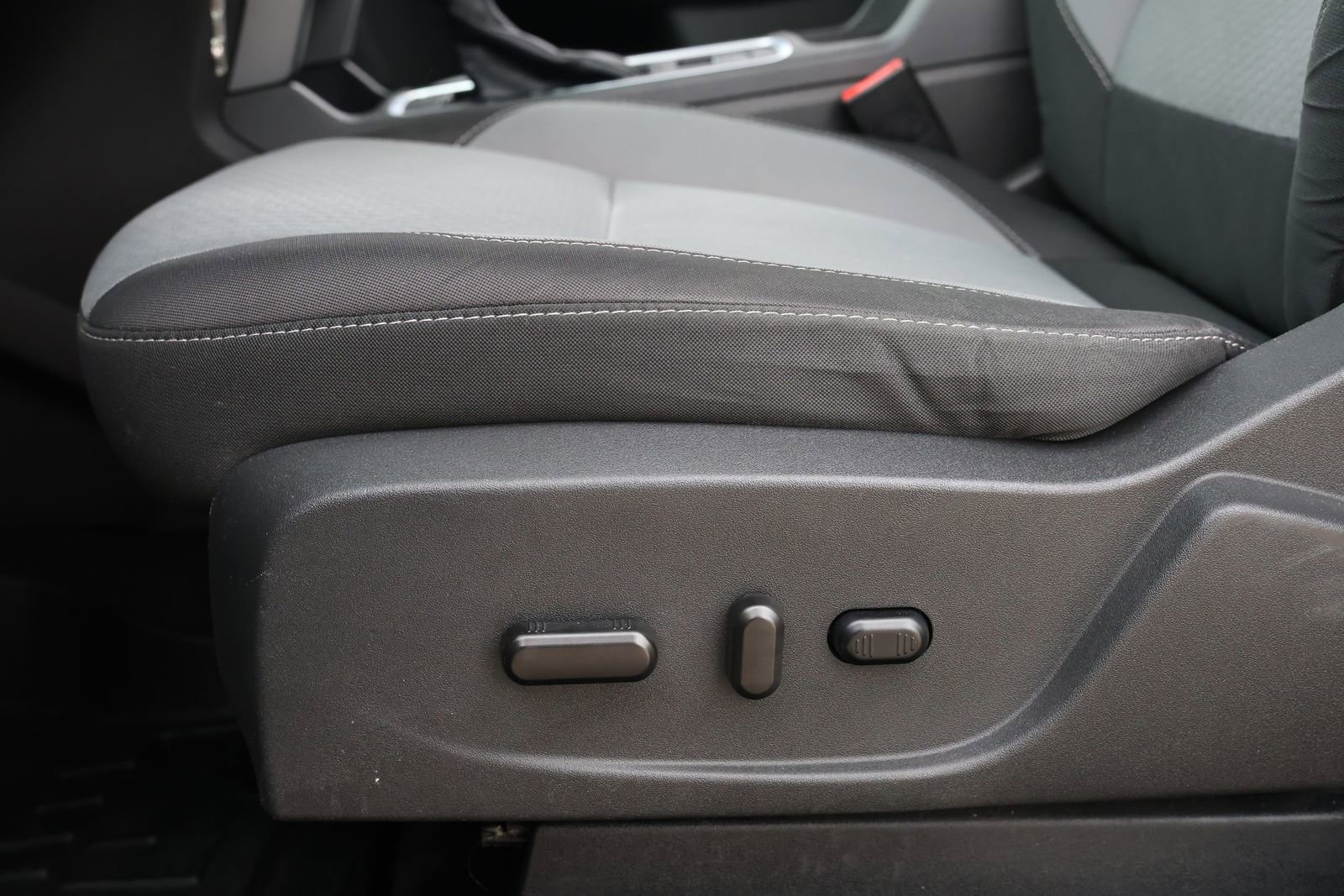 Used 2017 Ford Escape SE AWD/4WD image 26