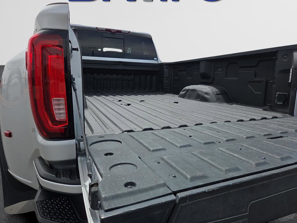Used 2020 GMC Sierra 3500 Denali w/ Denali Ultimate Package AWD/4WD image 7