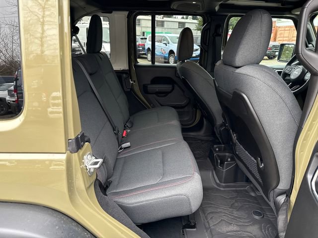 Used 2025 Jeep Wrangler Unlimited Rubicon w/ Safety Group image 13