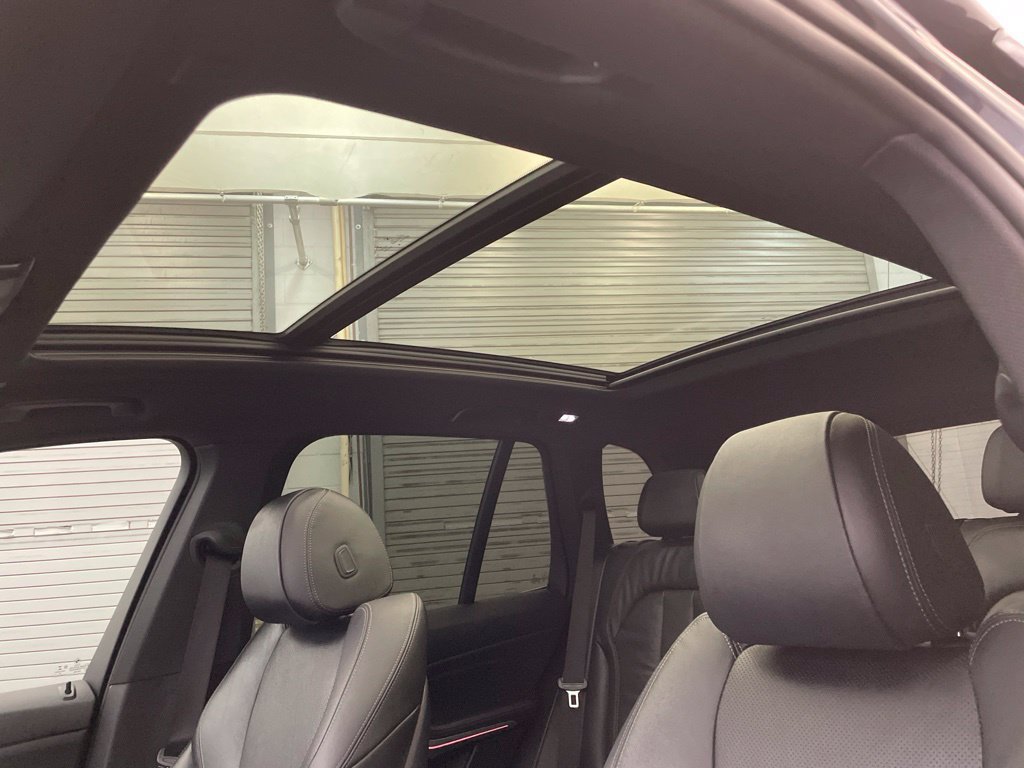 Used 2019 BMW X5 xDrive40i w/ Premium Package AWD/4WD image 18