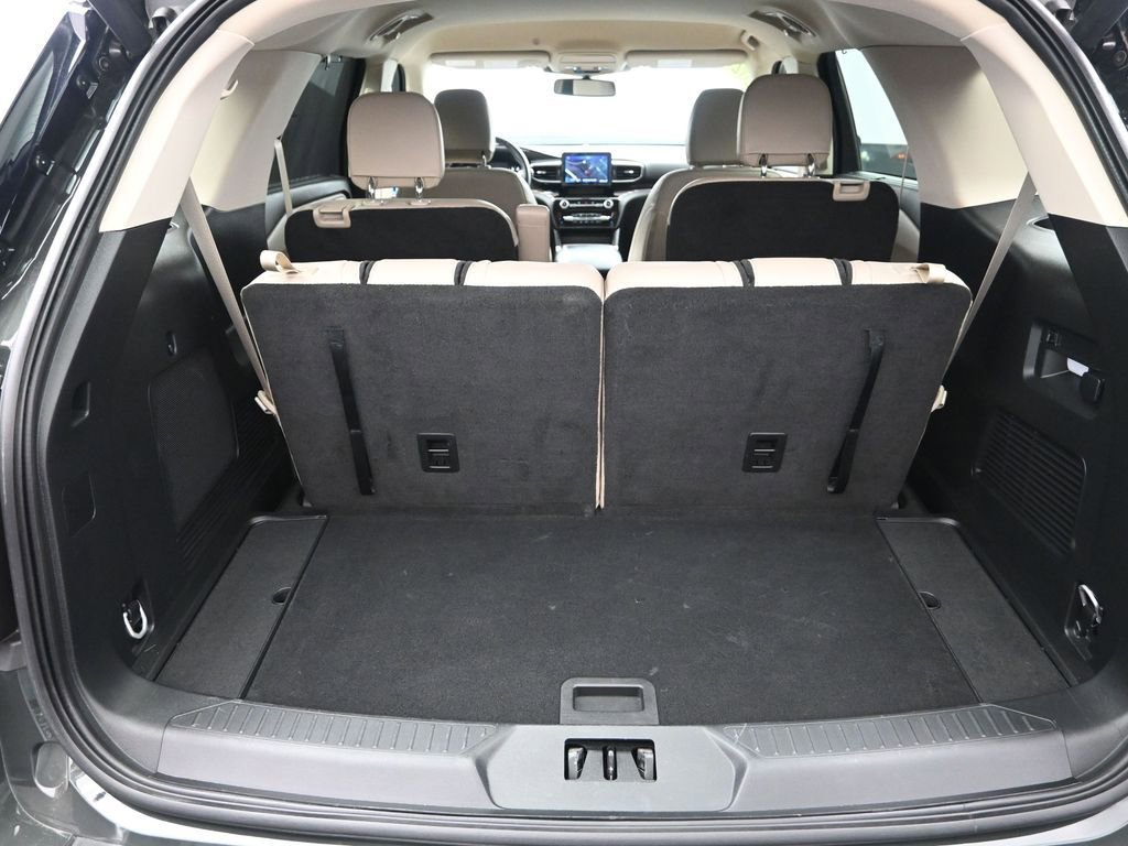 Used 2023 Ford Explorer Limited image 35