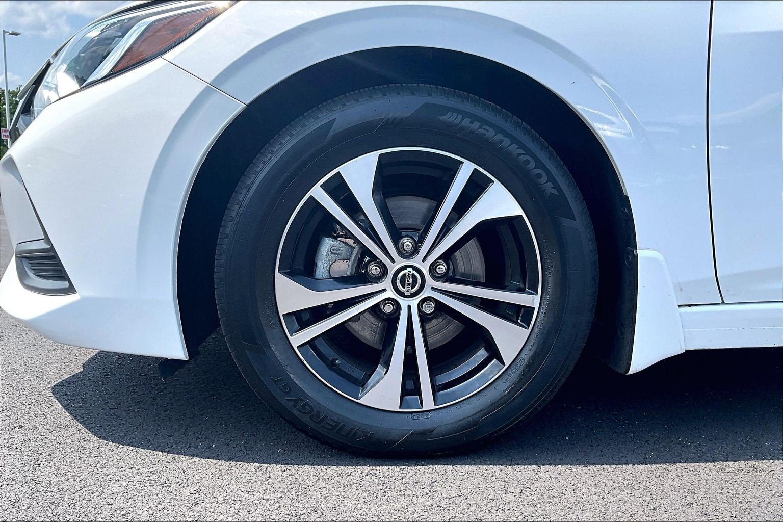 Used 2023 Nissan Sentra SV w/ All-Weather Package FWD image 9