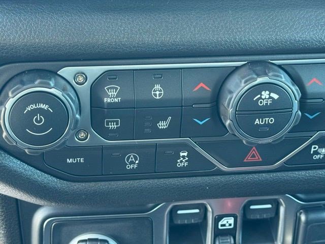 New 2026 Jeep Gladiator Sport AWD/4WD image 20