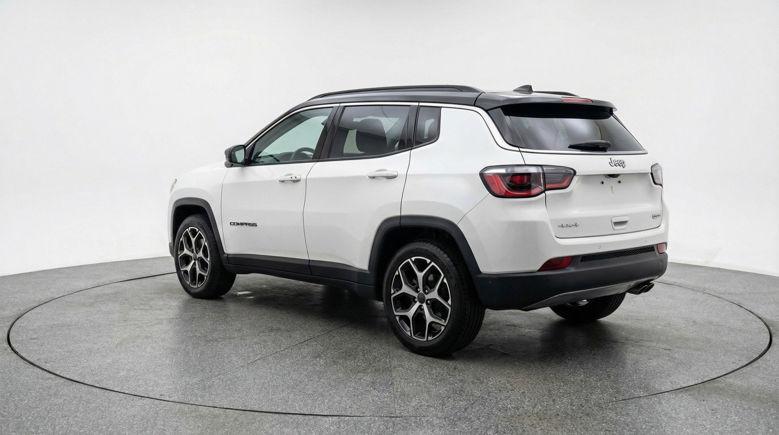 Used 2025 Jeep Compass Limited image 6