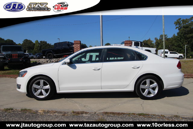 Used 2013 Volkswagen Passat 2.5 SE FWD image 4