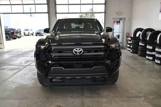 Used 2024 Toyota Tacoma SR w/ SR Upgrade Package image 2