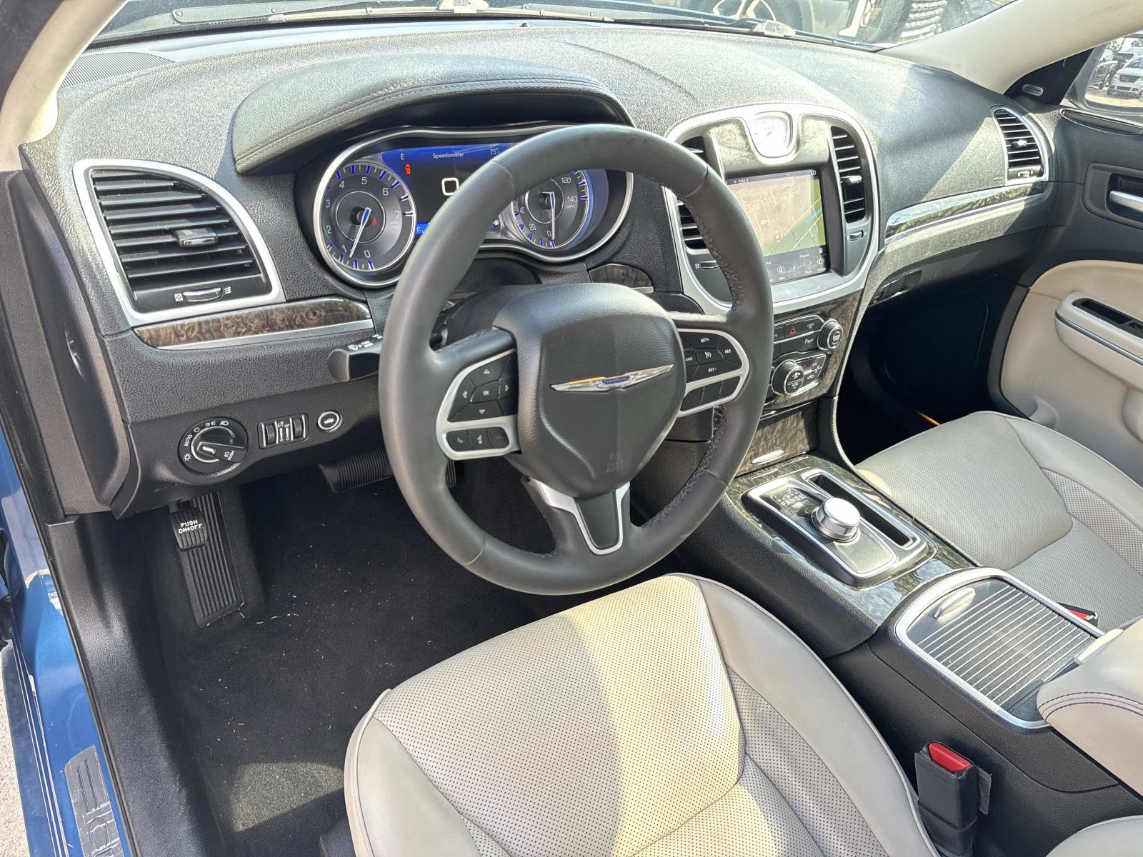 Certified 2023 Chrysler 300 Touring L w/ Popular Equipment Group image 17