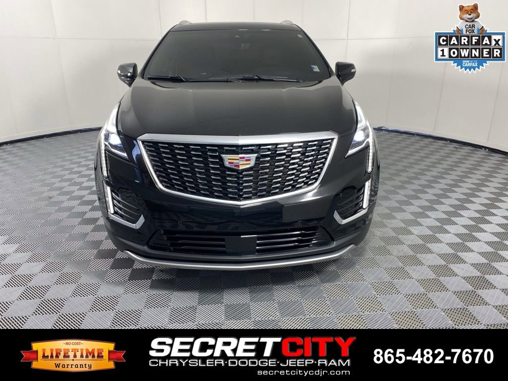 Used 2022 Cadillac XT5 Premium Luxury w/ Technology Package image 2