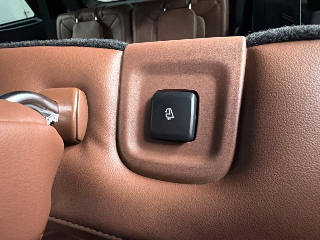 New 2027 Lincoln Aviator Reserve AWD/4WD image 33